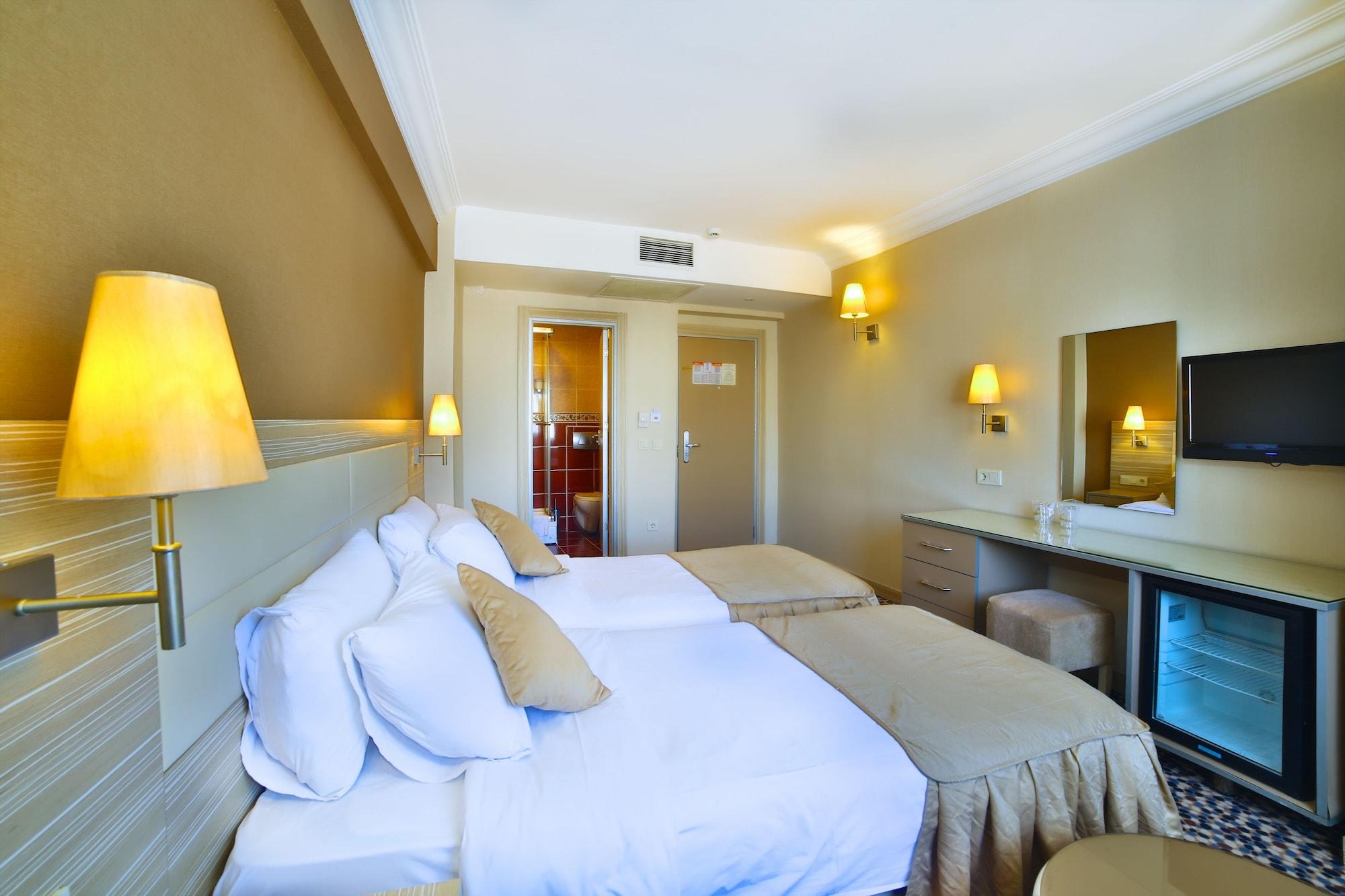 איסטמבול Hotel Grand Emin מראה חיצוני תמונה