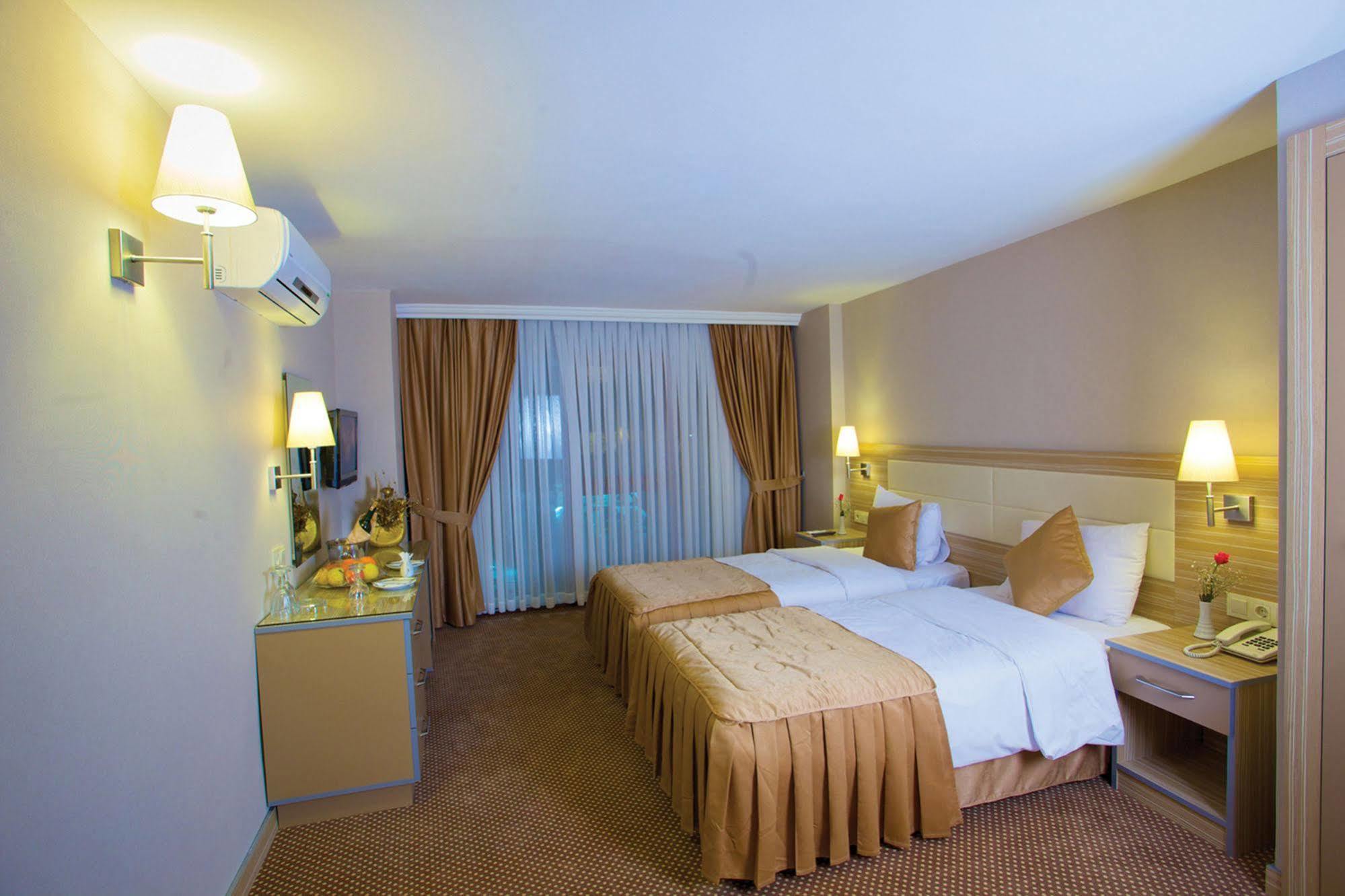 איסטמבול Hotel Grand Emin מראה חיצוני תמונה